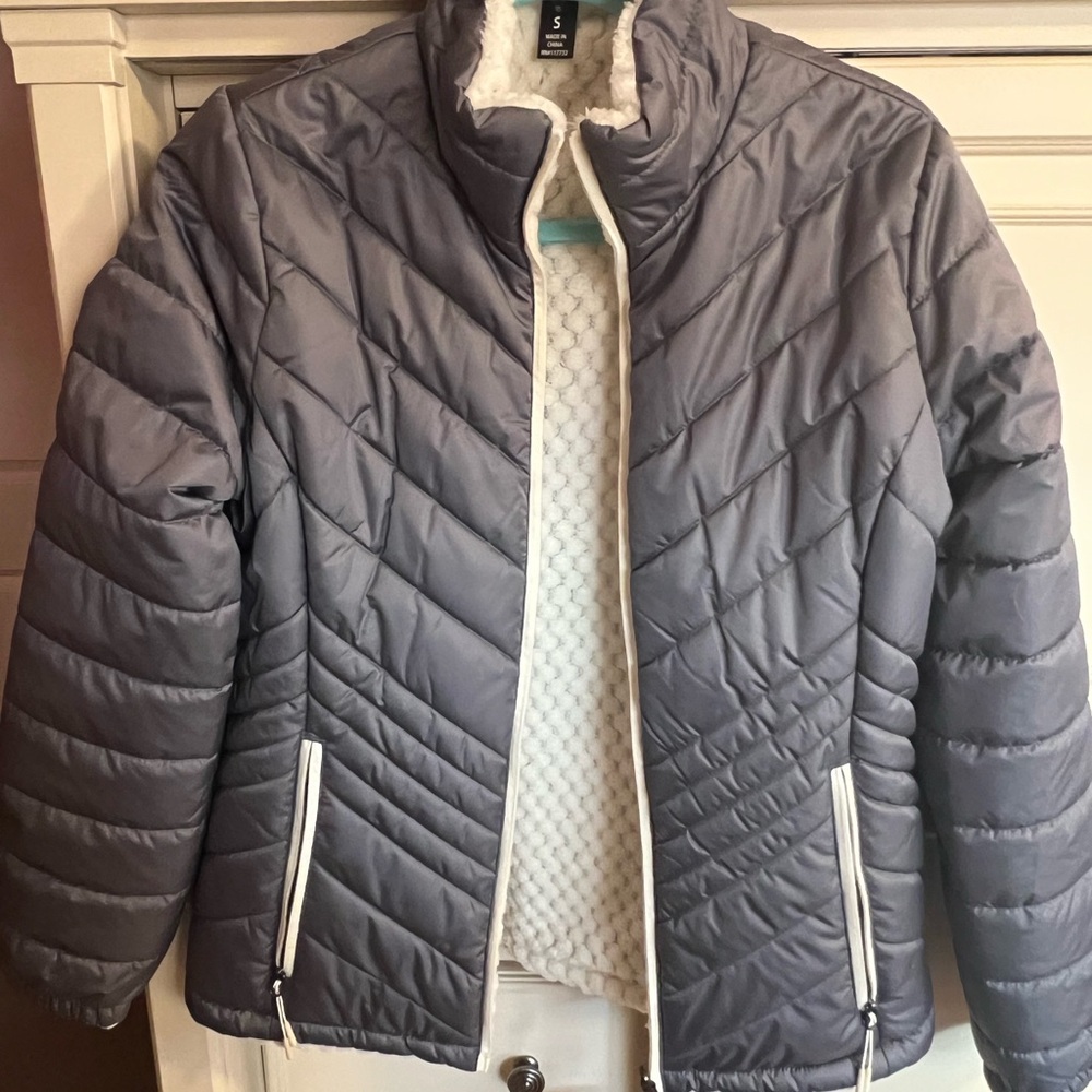 ZeroXposur Women's Silver Puffer Jacket